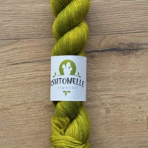 4-ply  - Hand-dyed 100% alpaca yarn - Key Lime Pie